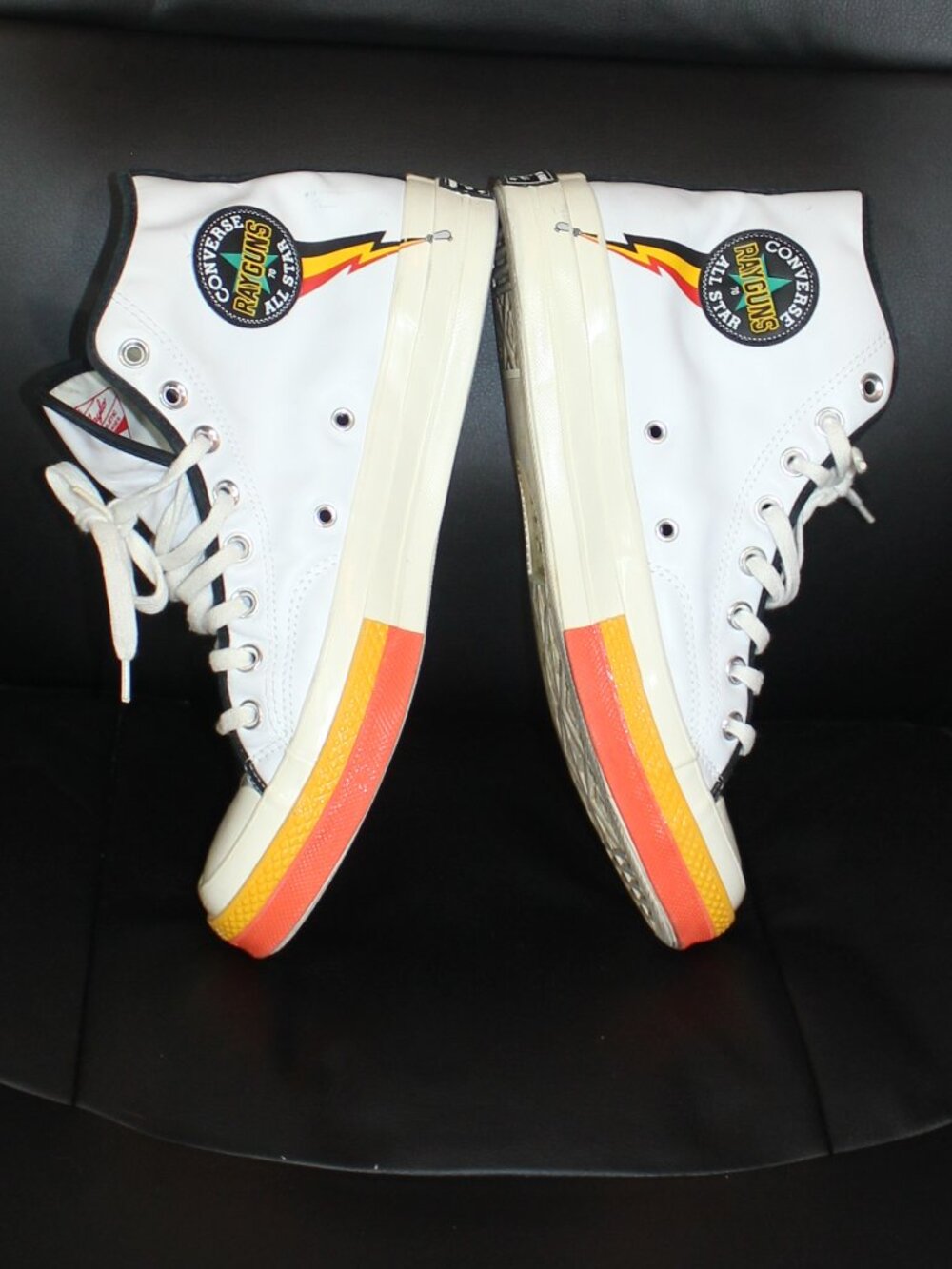 Converse All Star White unisex Chuck Taylor lace shoes size men's 9.5/ W's 11.5